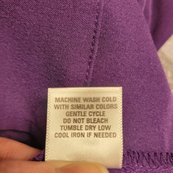 Dressbarn Medium Deep Purple Semi Fitted Button Up Longsleeve Dressy Office Top - Picture 11 of 11